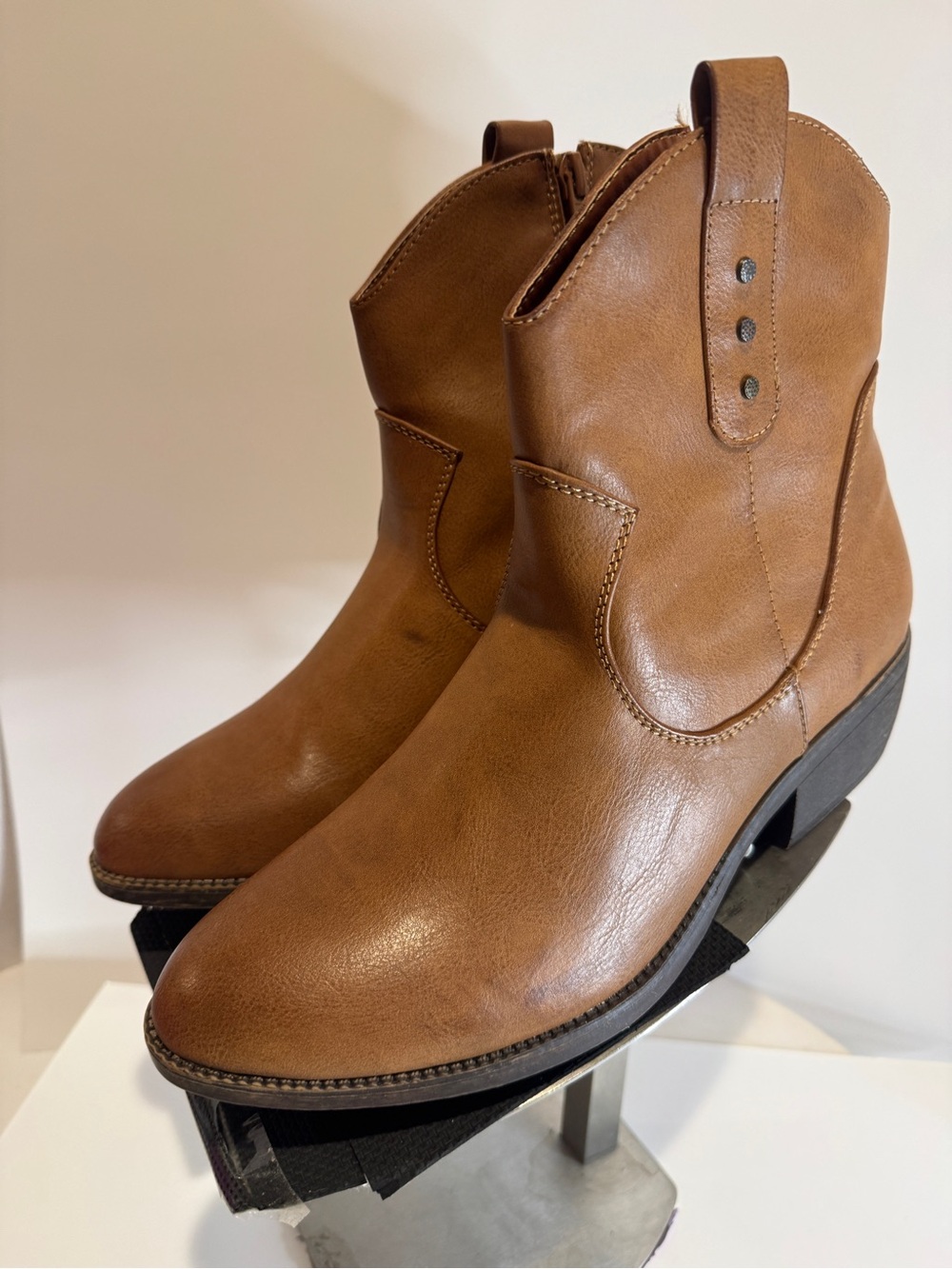 Rampage Ram Thriller Western Style Side zipper 9.5